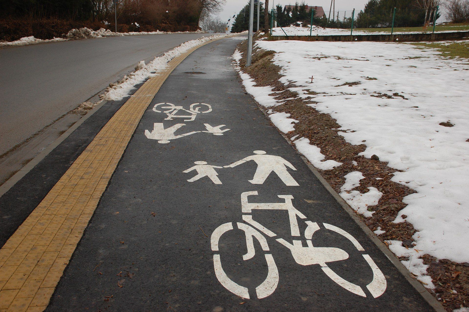 Otwarcie drogi pieszo - rowerowej w Nienaszowie