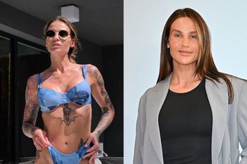 Karolina Gilon pręży wyćwiczone ciało w niebieskim bikini. Forma godna podziwu? (FOTO)