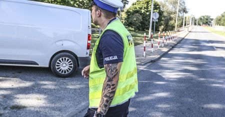 Pokazał zdjęcie policjanta. Rozpętała się burza