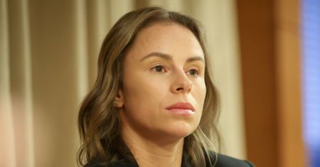 Magda Linette ROZSTAŁA SIĘ z wieloletnim partnerem! Izo Zunić był jej szkoleniowcem