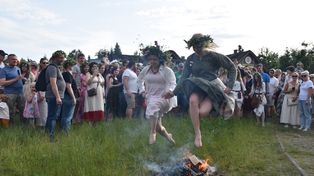 Najkrótsza noc w roku była szalenie wyjątkowa. Królowała magia, zioła, woda i ogień w Grodzisku Owidz