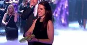 Simon Cowell OBRZUCONY JAJKAMI w finale "Mam talent"!