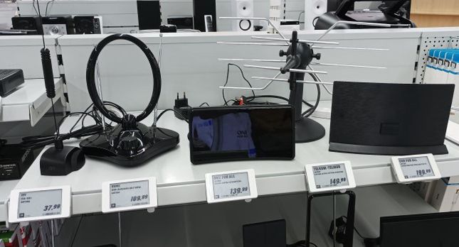 Multipleks lokalny z ponad dwukrotnie większą mocą nadajnika