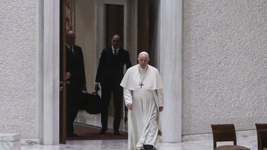 Papież Franciszek rezygnacja kardynala turksona