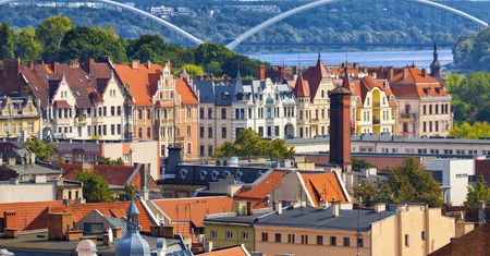 Pogoda w Toruniu. Prognoza na poniedziałek 17 listopada. Chmury, poranne mgły i chłodny wieczór