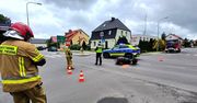 Zderzenie auta osobowego i skutera w Sławnie. 73-latek zabrany do szpitala [ZDJĘCIA]