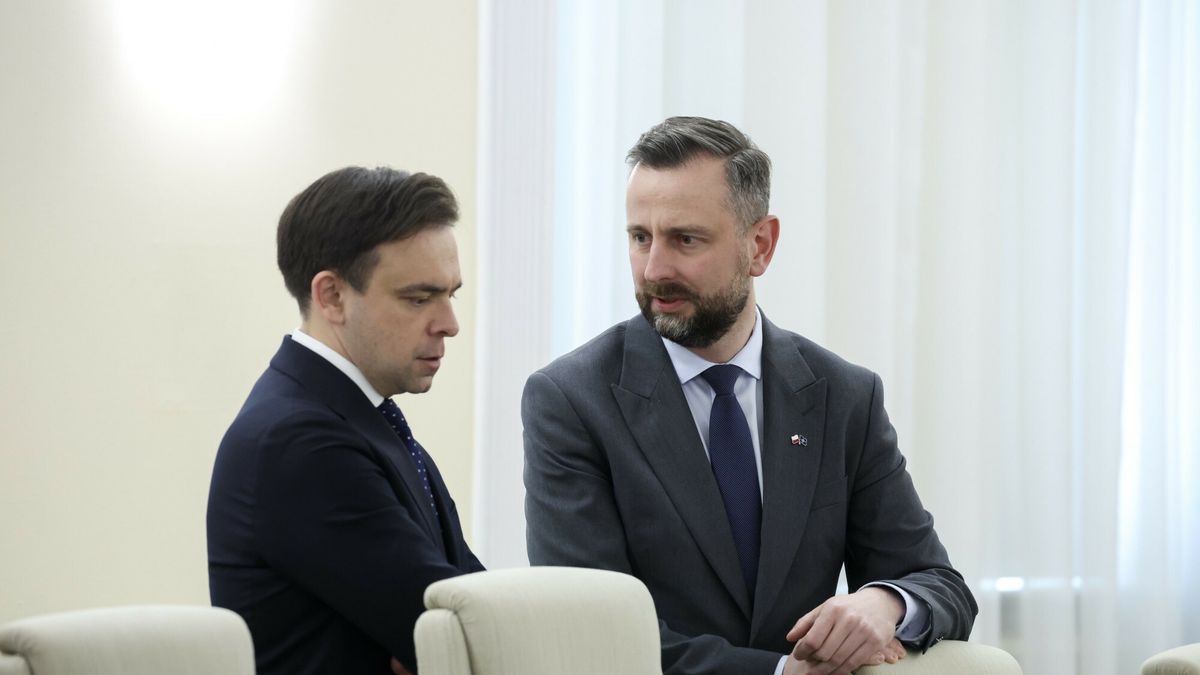 Posiedzenie rz?du
01.04.2025 Warszawa KPRM Posiedzenie rzadu Donalda Tuska fot. Jacek Dominski/REPORTER
N/z: Andrzej Domanski, Wladyslaw Kosiniak-Kamysz
Jacek Dominski/REPORTER
