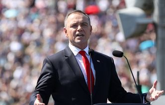 Weto ws. zapasów ropy i gazu. Ekspert komentuje decyzję Nawrockiego