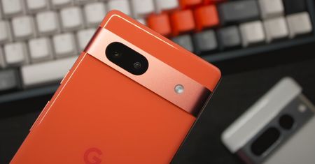 Google Pixel 8a zmierza do Polski. Co o nowym smartfonie wiadomo już teraz?