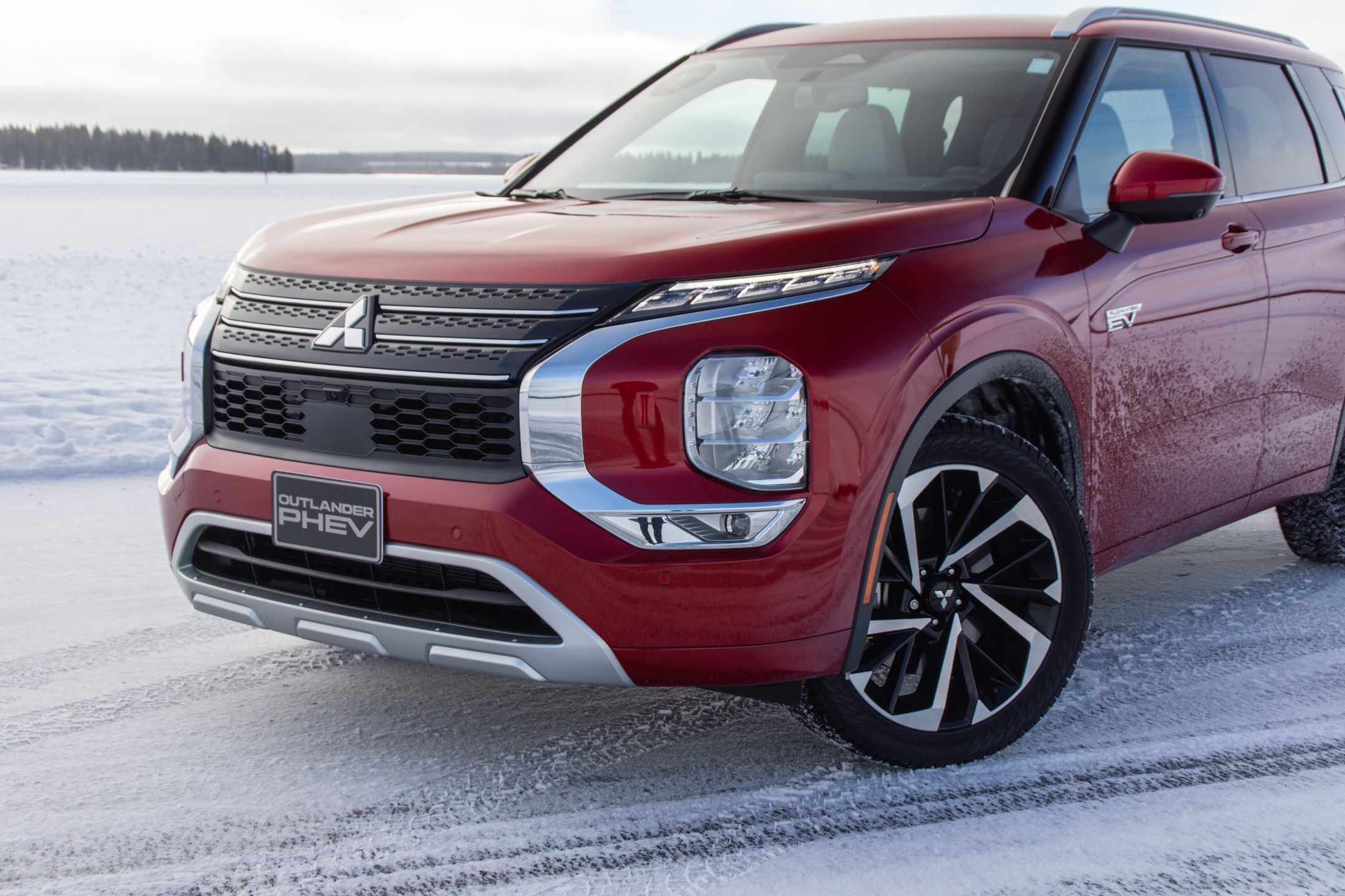 Nowy Mitsubishi Outlander 2024