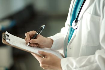 NIK alarmuje. Na porodówkach lekarze dyżurowali po 96 godzin