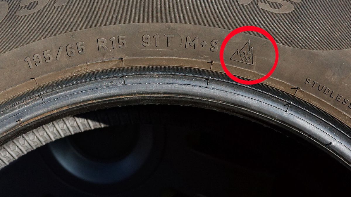 Symbol 3PMSF daje pewność, że opona nadaje się na zimowe warunki