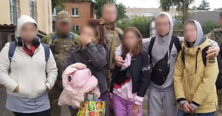 Rosjanie zamknęli ich w piwnicy. Po tygodniu uwolniono studentów