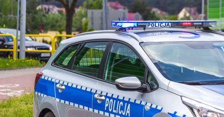 Policja zatrzymała wójta Suwałk. Sam przyszedł do sądu
