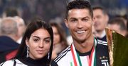 Cristiano Ronaldo pokazuje zdjęcie z nowo narodzoną córeczką. "NA ZAWSZE MIŁOŚĆ" (FOTO)