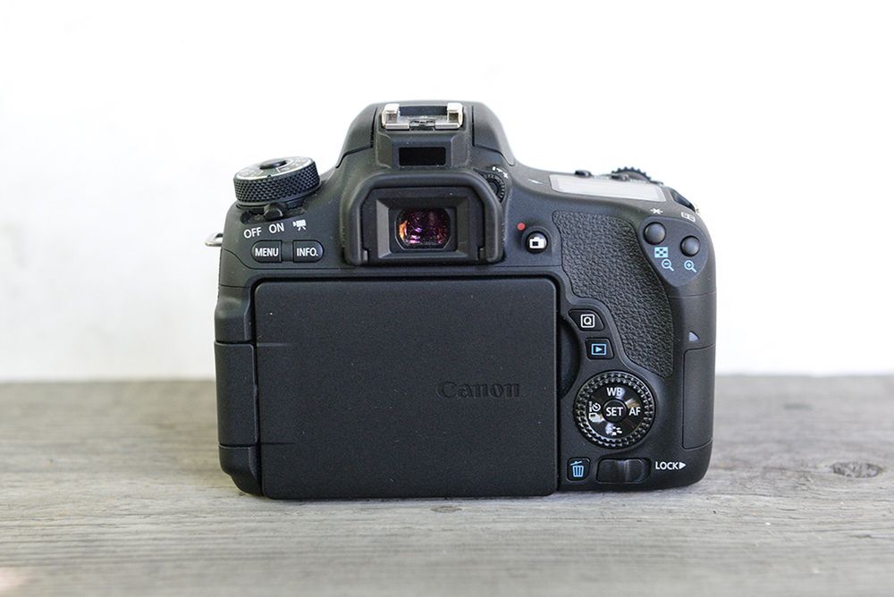 Canon EOS 760D