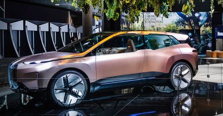 BMW na MWC: oto, jak ma wyglądać przyszłość oprogramowania w samochodach
