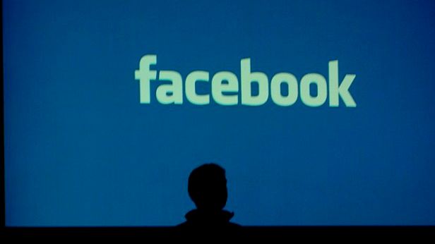 Mało popularne funkcje Facebooka, które warto poznać [TOP 10] 1