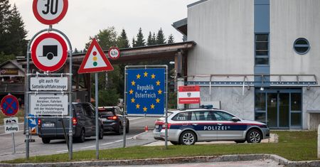 Stoją nawet 4 godz. na granicy, wracając z Chorwacji. "Końca nie widać"