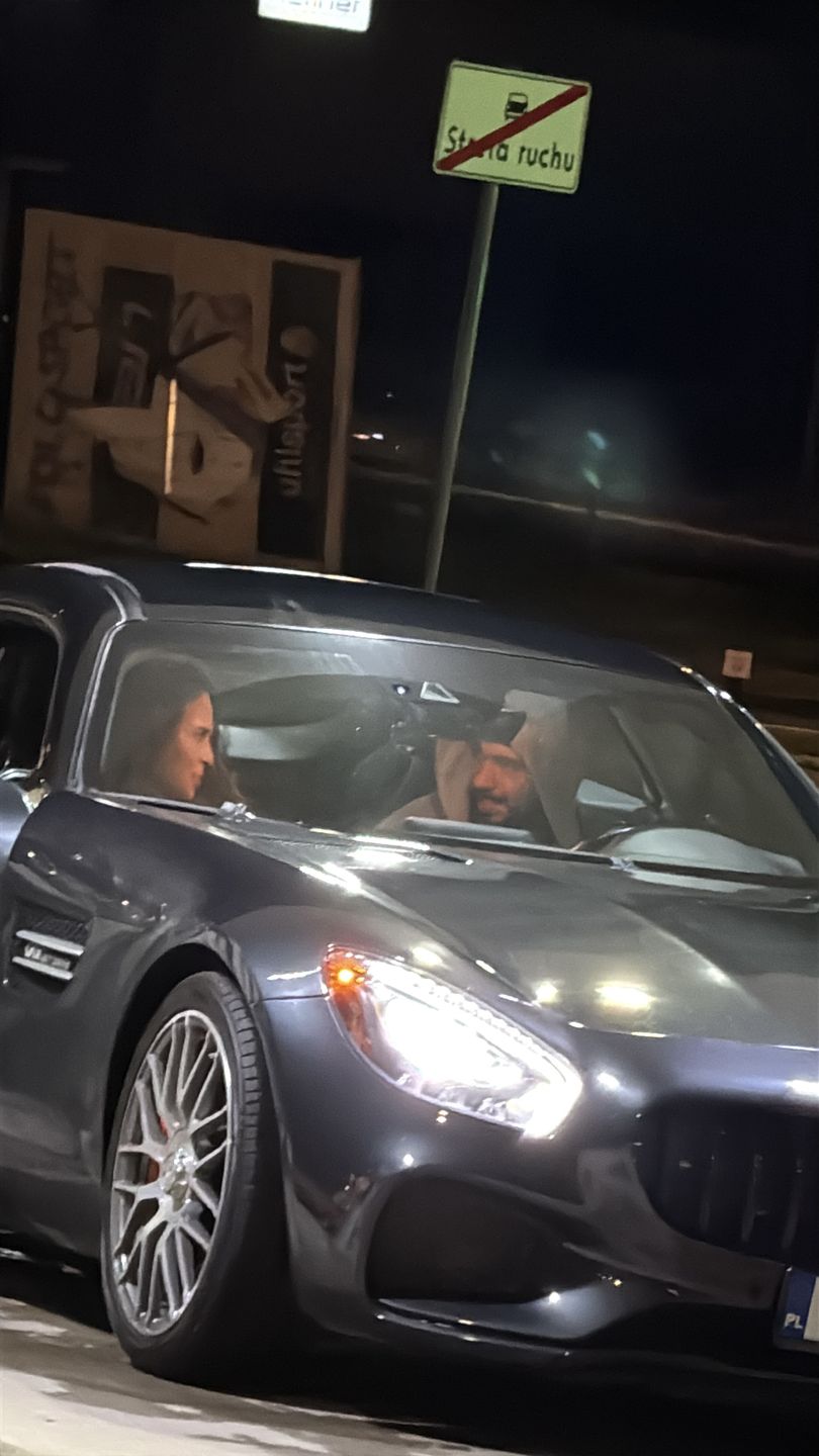 Blanka i Malik Montana "przyłapani" na stacji paliw