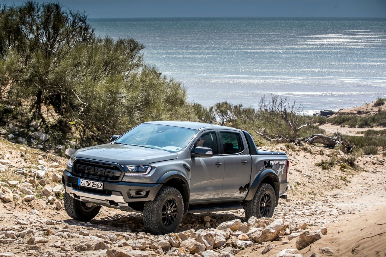 Dynamiczna jazda po bezdrożach. Oto, co potrafi nowy Ford Ranger