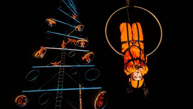 Festiwal Teatrów Światła w Pile. Parada i podniebne widowisko nad placem Staszica