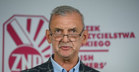 "To nie jest zachęta". Broniarz mówi o zarobkach nauczycieli