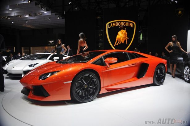 Lamborghini wyprodukowało 2000 sztuk Aventadora