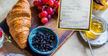 Kupiła 4 croissanty z owocami. "Przy kasie mnie wysztywniło"