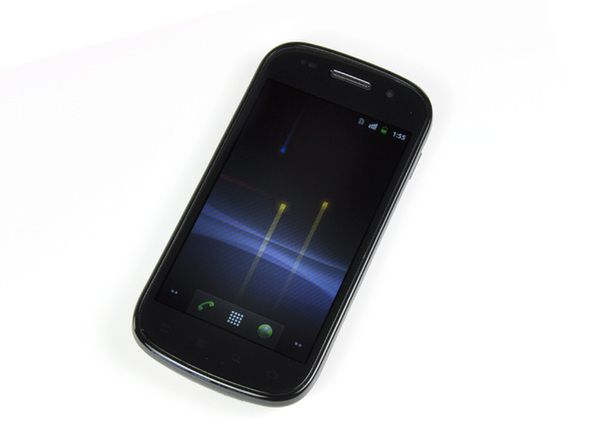 Google Nexus S rozebrany na części pierwsze [galeria] 2