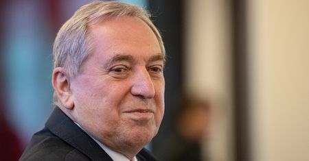 Rekordowe zbiory zbóż. Minister o lepszym eksporcie w 2022 roku
