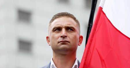 Posłowie KO ujawniają informacje o pieniądzach dla organizacji Bąkiewicza