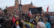 Warszawa. Nie wierzą w koronawirusa. Protestują przeciwko "plandemii"