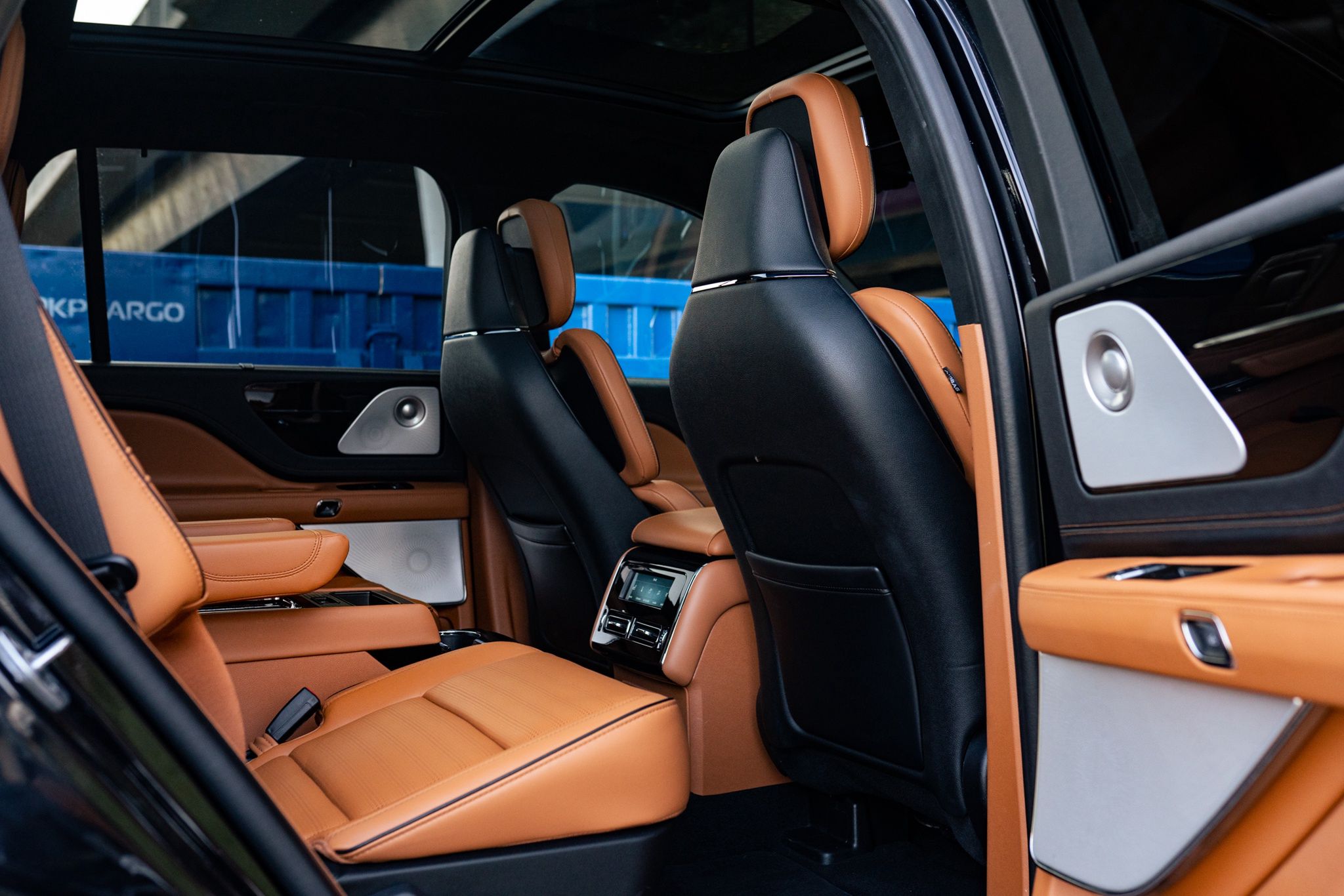 Lincoln Aviator Black Label Grand Touring