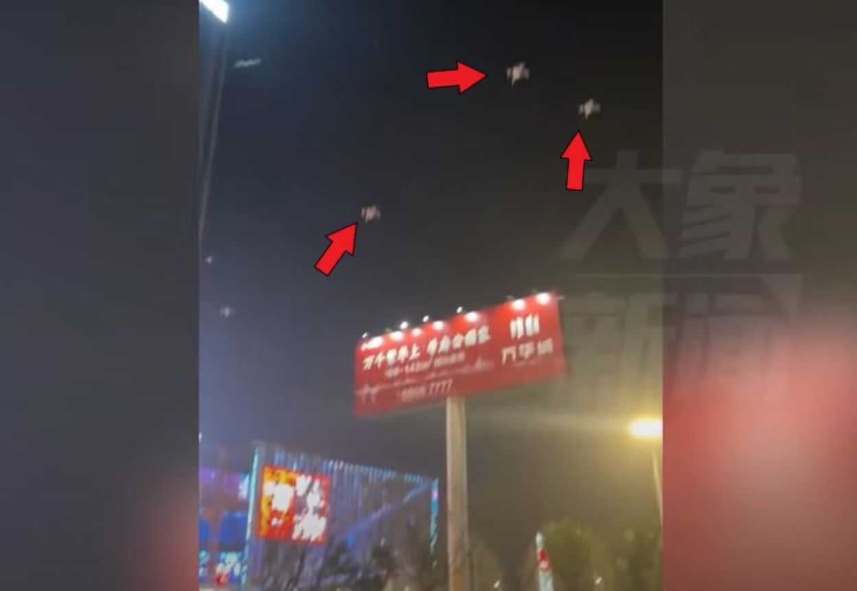 Nieudany pokaz w Chinach. Drony spadały prosto na ludzi [WIDEO]