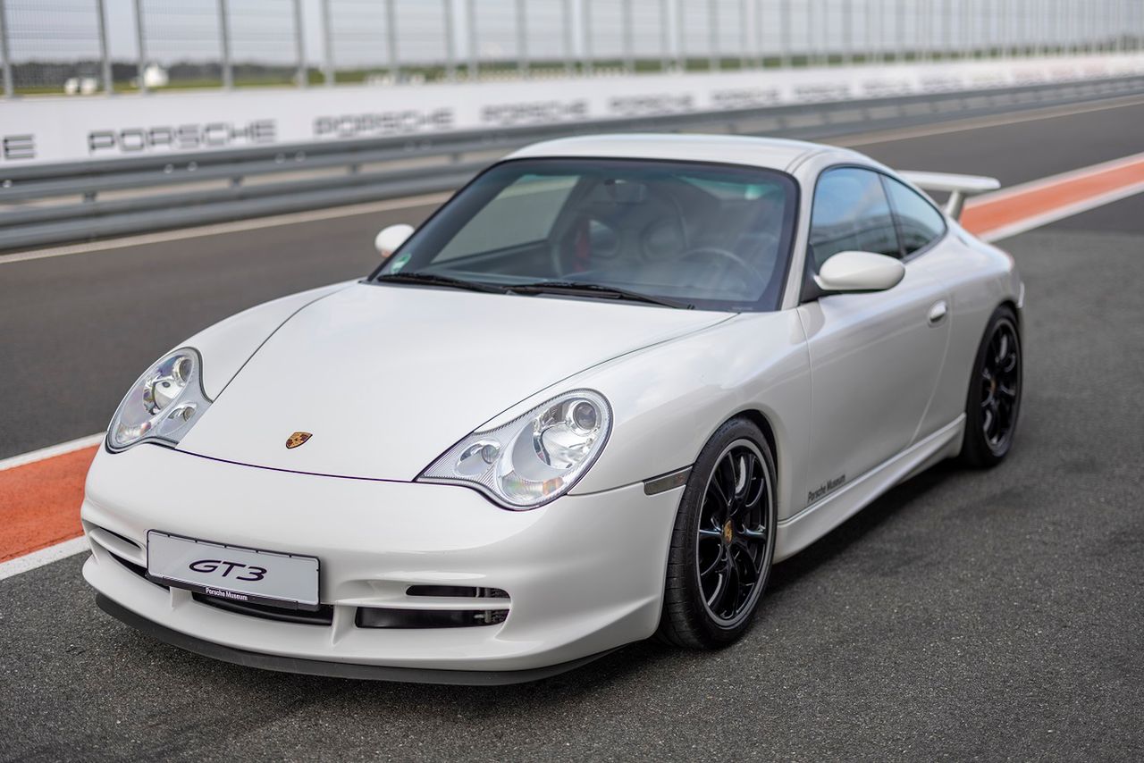 Porsche 911 GT3 (996.2) (2003)