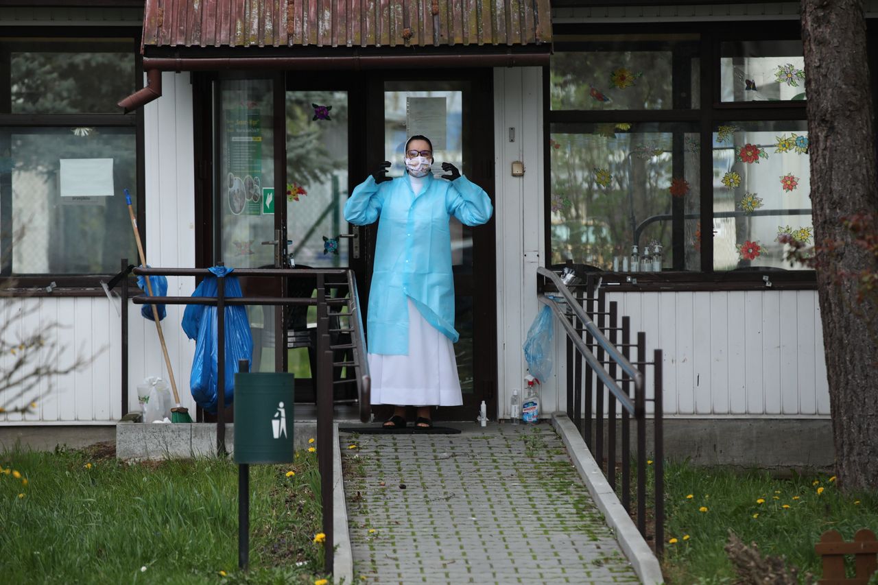 Szpital zwrócił się do zakonnic o pomoc. Chodzi o opiekę nad pacjentami z Covid-19