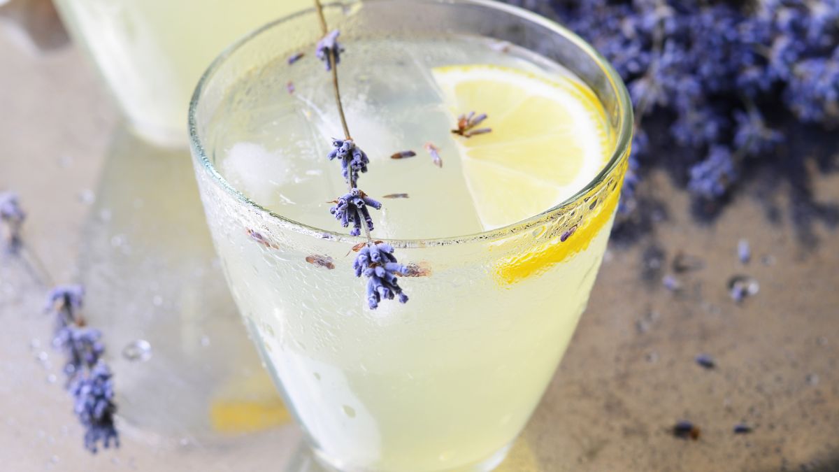 Lemoniada lawedowa -  Pyszności