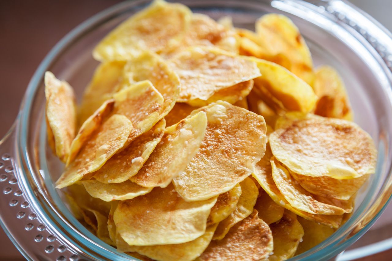 Domowe chipsy są zdrowsze od sklepowych