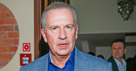 Przez 12 lat zdradzał z nią żonę. Łatwo się domyślić, o kogo chodzi