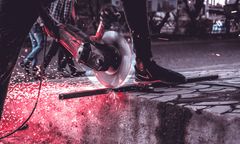 Czesi szukają do pracy Polaków. Huta proponuje dodatkowe benefity