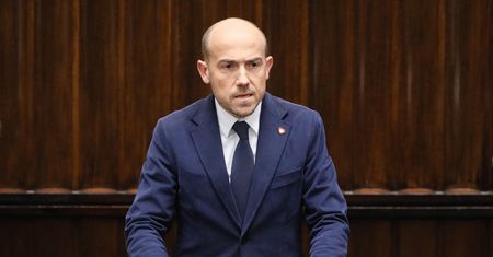 W rok zarobił 44 tys. zł na wynajmie. Co posiada nowy minister aktywów państwowych?
