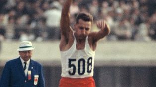 5 sierpnia 1960 roku Józef Szmidt pobił rekord świata w trójskoku