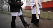 Da księdzu 200 zł. Oto, jak się tłumaczy