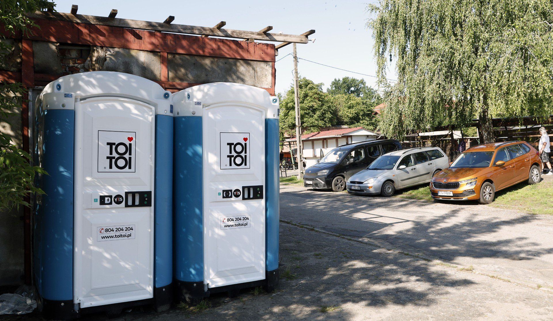Sobotni pchli targ na targowisku miejskim w Grudziądzu