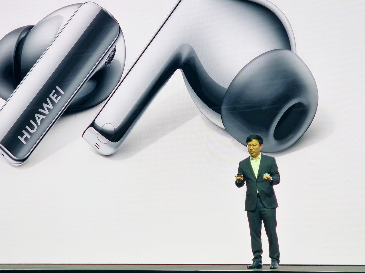 Słuchawki dla wymagających. Huawei FreeBuds Pro 2 w promocji na start
