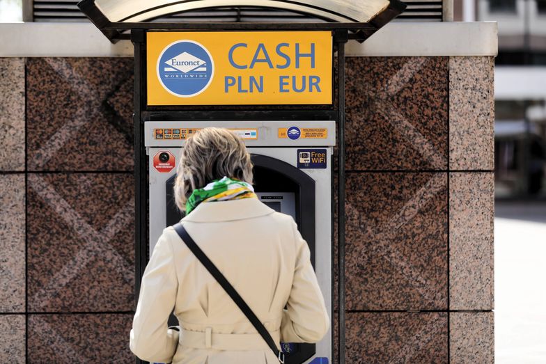 Polski Ład nie daje o sobie zapomnieć. Przez zmianę, którą wprowadza, skarbówka będzie mogła pozyskać informacje o finansach Kowalskiego. 