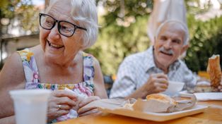 Ta zmiana w diecie może chronić przed demencją. Sprawdza się nawet u seniorów