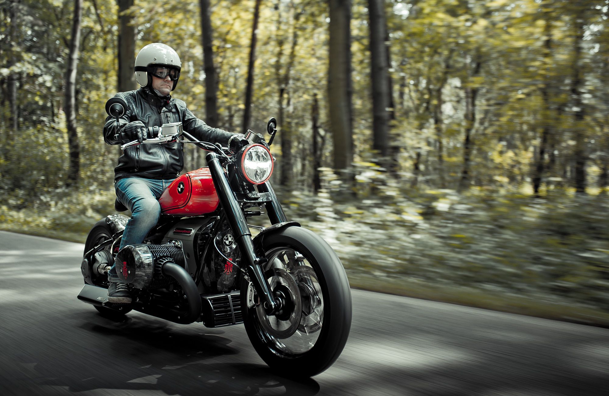 BMW R 18 Carbon Fever