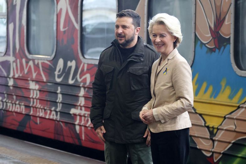 Ursula von der Leyen w Kijowie. "Stanowczo stoimy po stronie Ukrainy"
